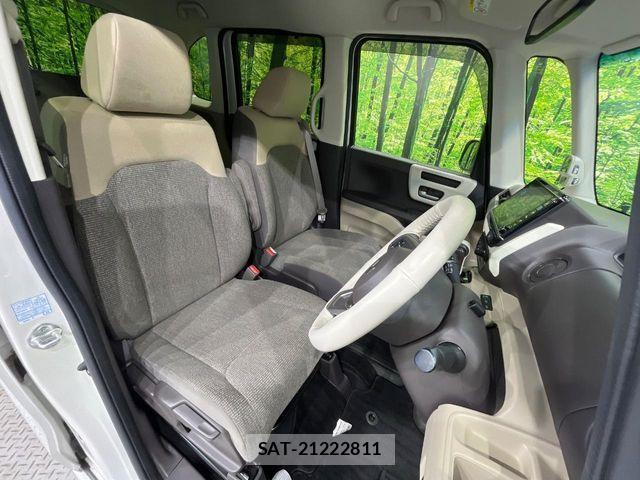 Honda N BOX 2019-05 7251669-8