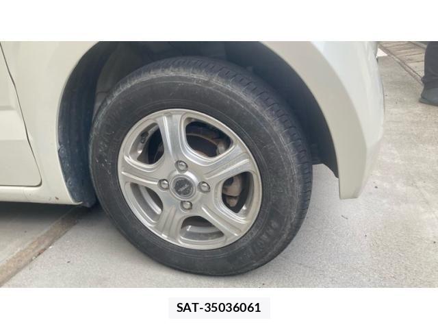 Honda N BOX 2013-02 7251685-5