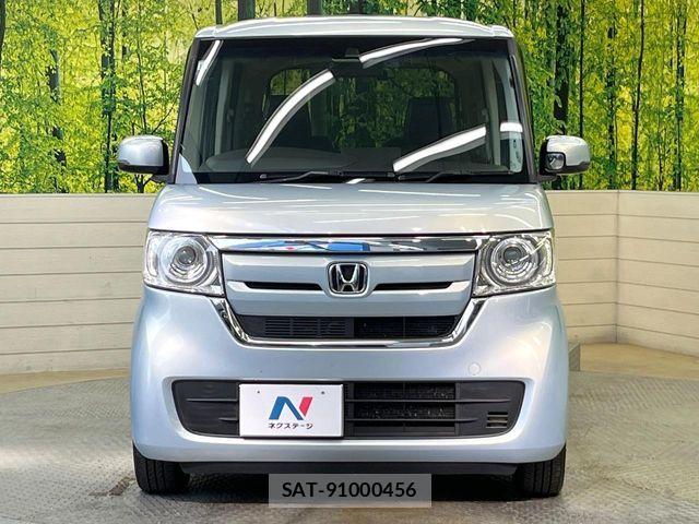 Honda N BOX 2017-11 7251675-13