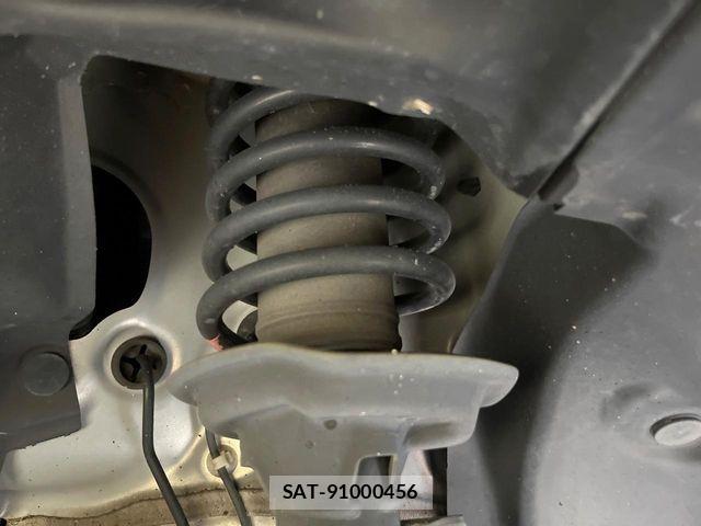 Honda N BOX 2017-11 7251675-19