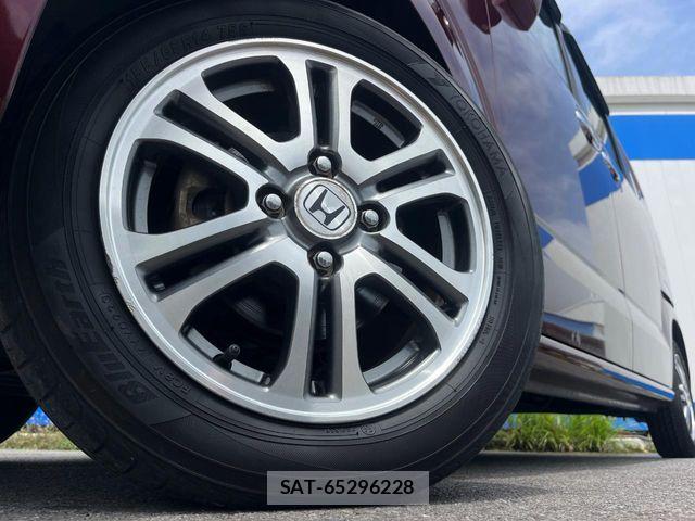 Honda N BOX 2013-07 7250374-12