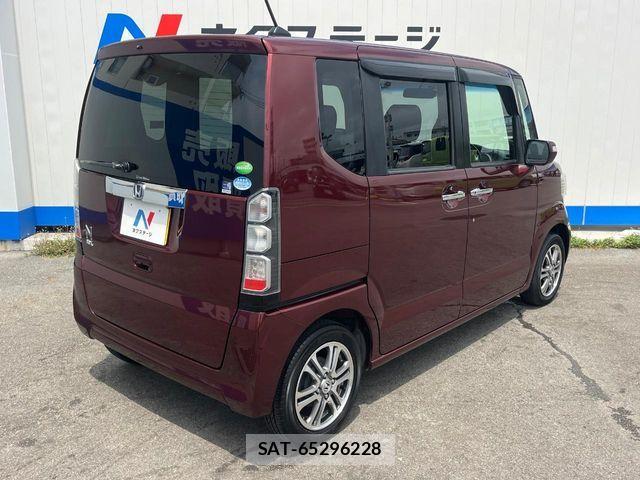 Honda N BOX 2013-07 7250374-17