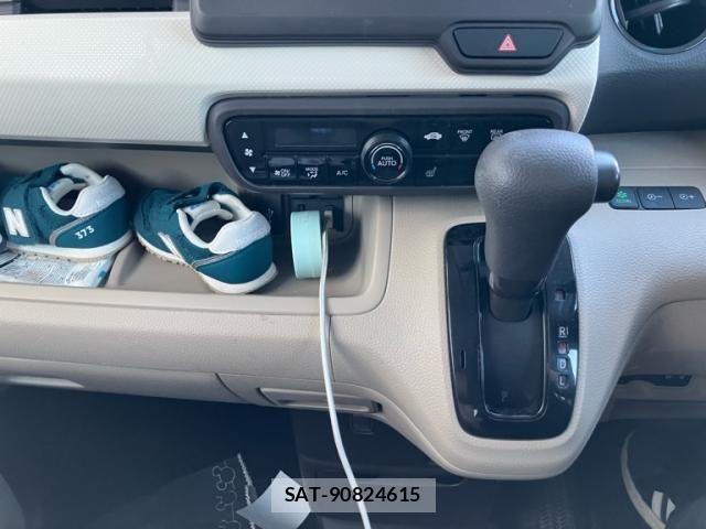 Honda N BOX 2020-09 7251673-18