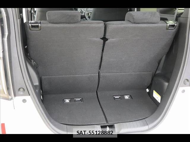 Honda N BOX 2023-03 7272458-13
