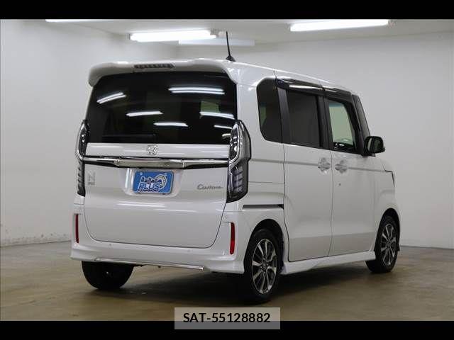 Honda N BOX 2023-03 7272458-18