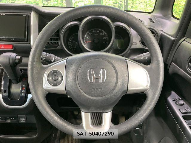 Honda N BOX 2017-07 7272462-10