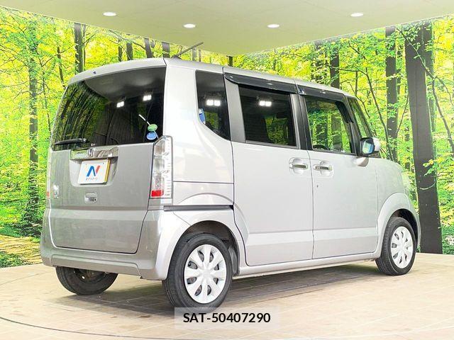 Honda N BOX 2017-07 7272462-16