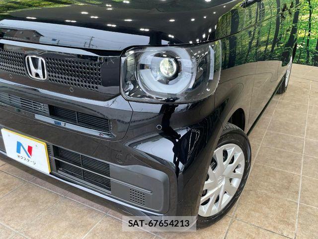 Honda N BOX 2024-11 7272452-11
