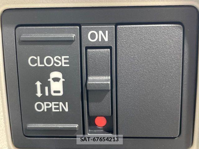 Honda N BOX 2024-11 7272452-2