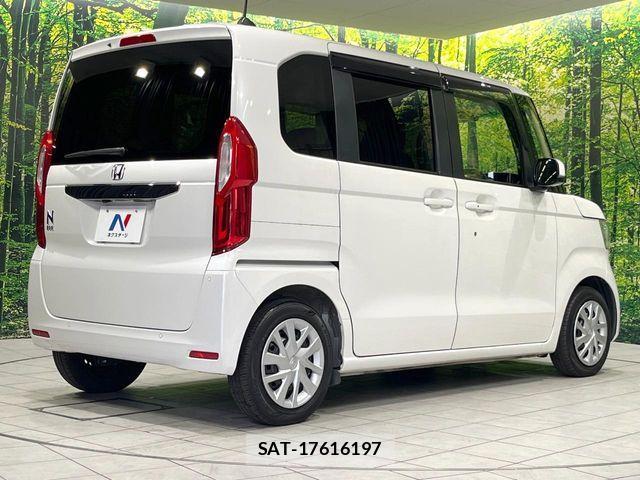 Honda N BOX 2023-08 7272445-16