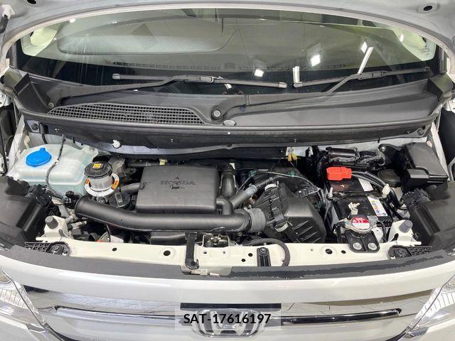 Honda N BOX 2023-08 7272445-17