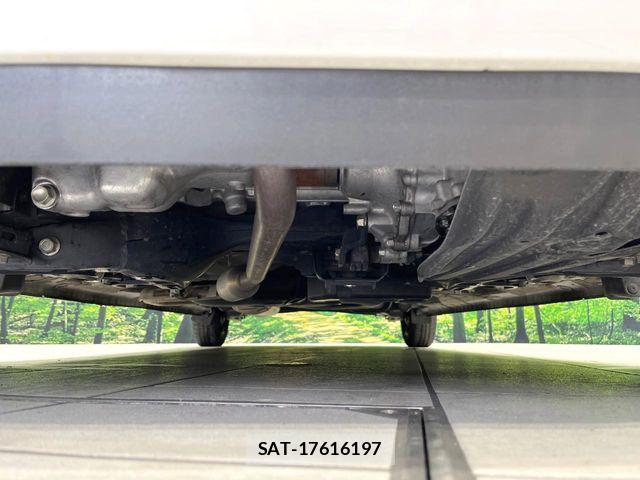 Honda N BOX 2023-08 7272445-18