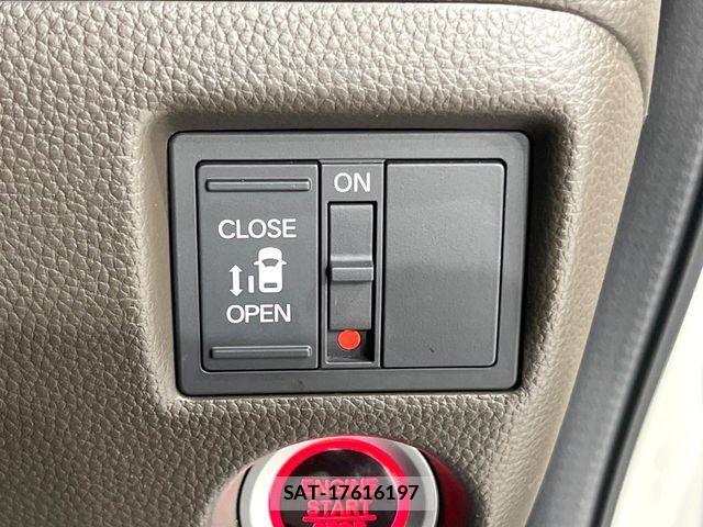 Honda N BOX 2023-08 7272445-4