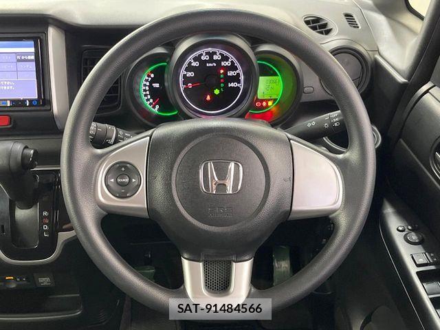 Honda N BOX 2015-12 7272463-10