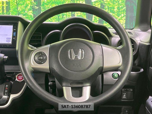 Honda N BOX 2017-05 7272464-10