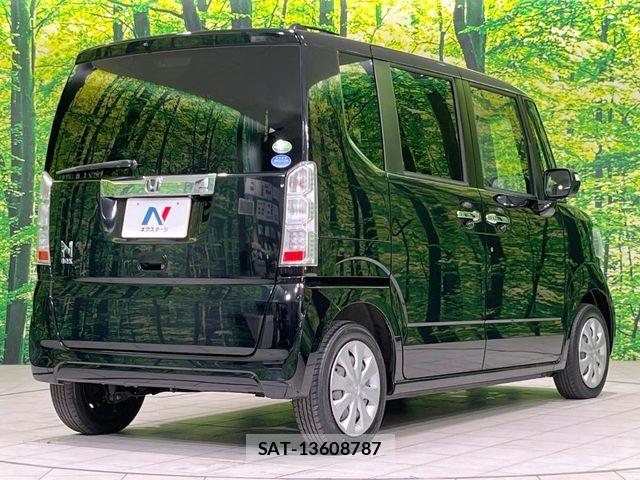 Honda N BOX 2017-05 7272464-16