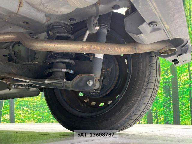 Honda N BOX 2017-05 7272464-19