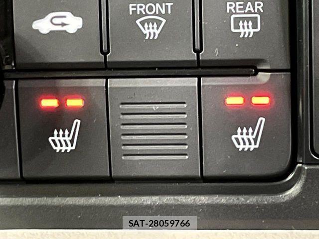 Honda N BOX 2024-12 7272446-4