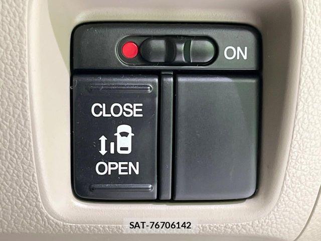 Honda N BOX 2013-08 7271346-4