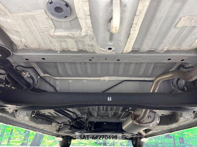 Honda N BOX 2023-01 7272442-18
