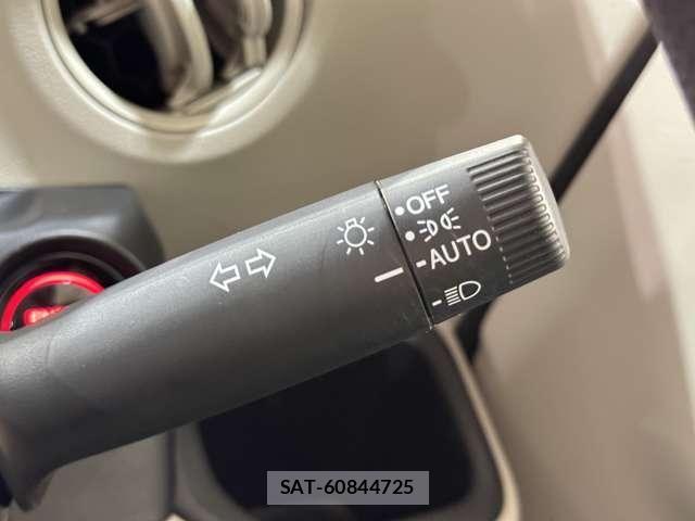 Honda N BOX 2023-11 7272449-11