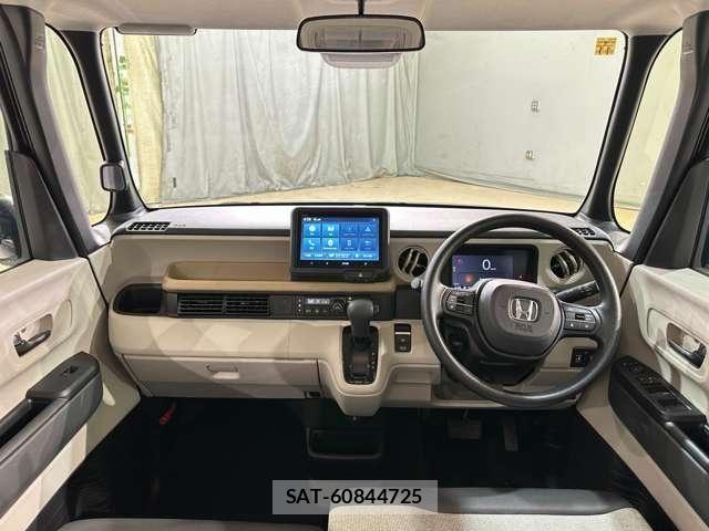 Honda N BOX 2023-11 7272449-16