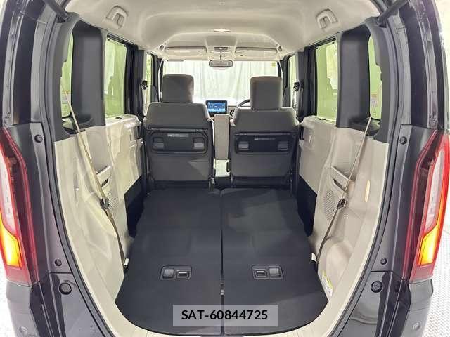 Honda N BOX 2023-11 7272449-25