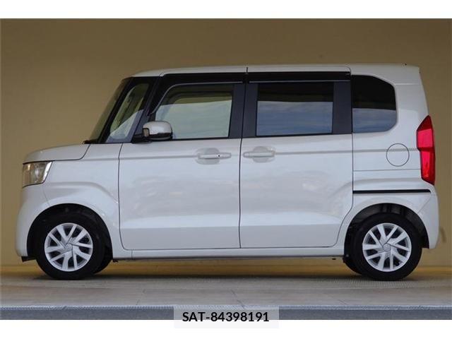 Honda N BOX 2019-05 7272457-19