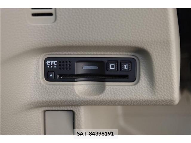Honda N BOX 2019-05 7272457-5