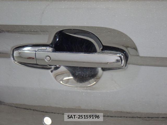 Honda N BOX 2023-02 7272440-10