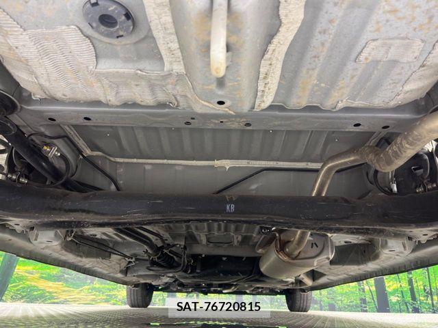 Honda N BOX 2023-06 7272443-18