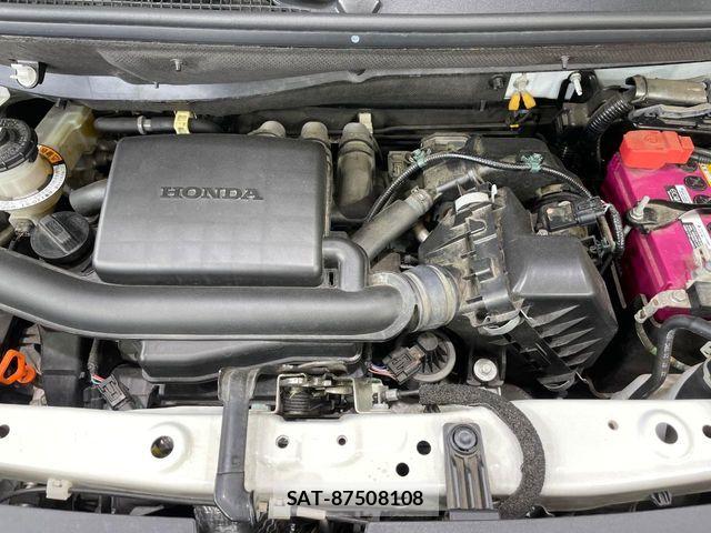Honda N BOX 2022-02 7328695-17