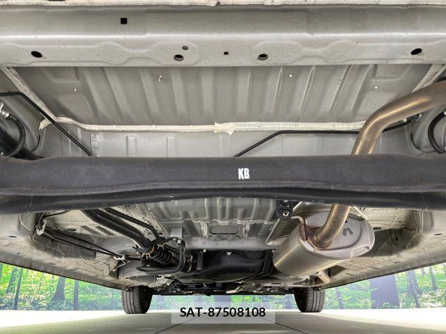 Honda N BOX 2022-02 7328695-18