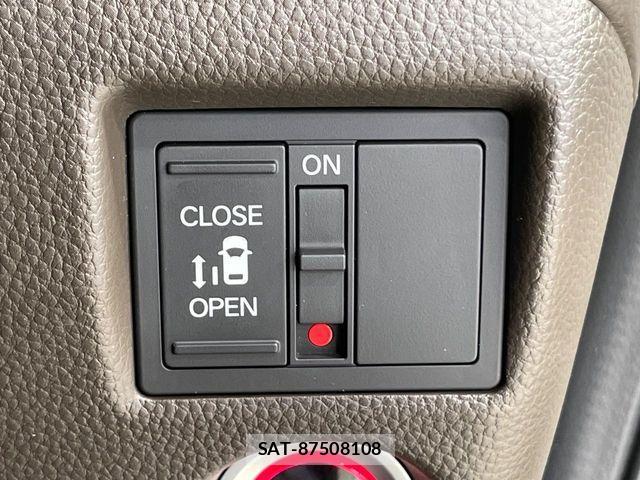 Honda N BOX 2022-02 7328695-4