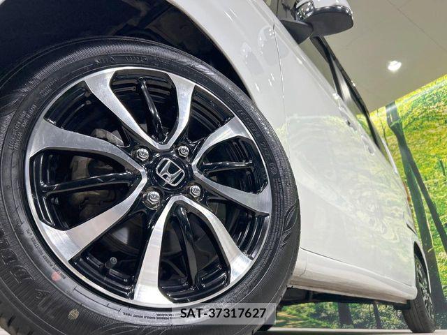 Honda N BOX 2022-01 7328694-12