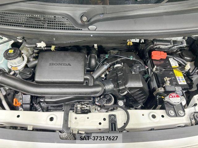 Honda N BOX 2022-01 7328694-17