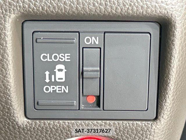 Honda N BOX 2022-01 7328694-6