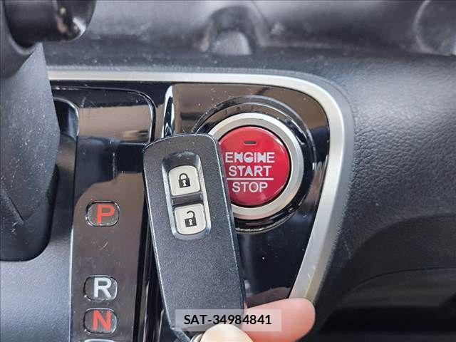 Honda N BOX 2016-04 7328754-13