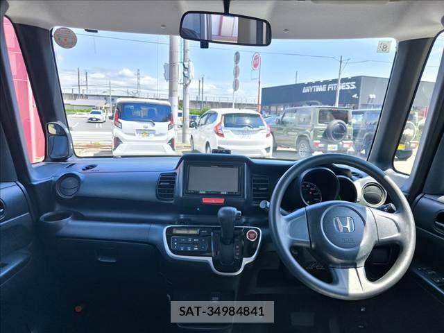 Honda N BOX 2016-04 7328754-8