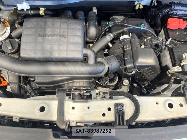 Honda N BOX 2021-08 7328729-17