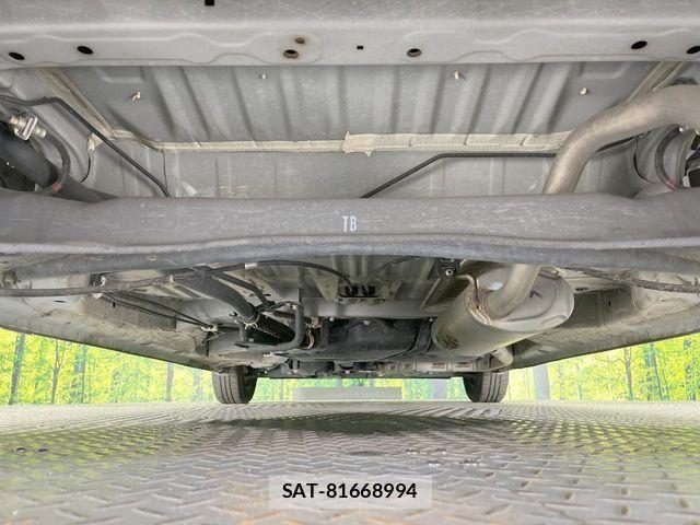 Honda N BOX 2018-12 7328707-18