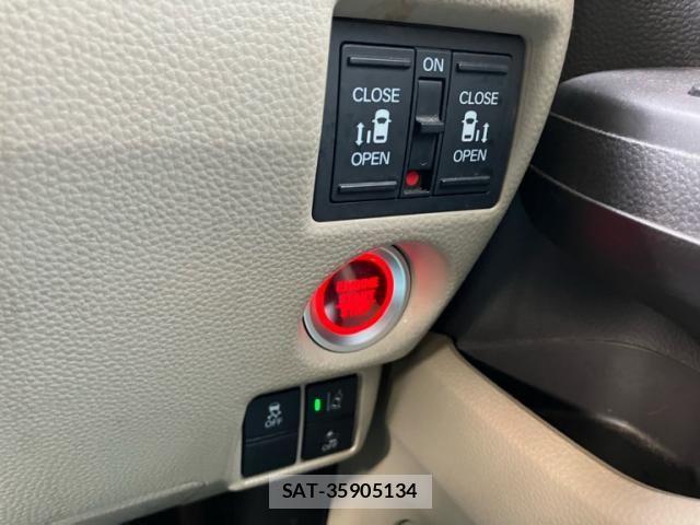 Honda N BOX 2018-01 7328762-13