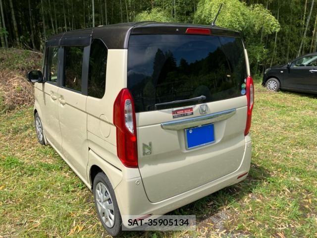 Honda N BOX 2018-01 7328762-2