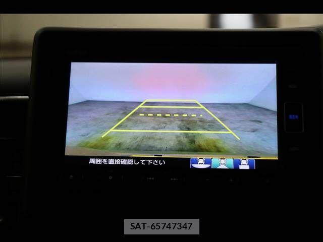 Honda N BOX 2023-09 7328698-2
