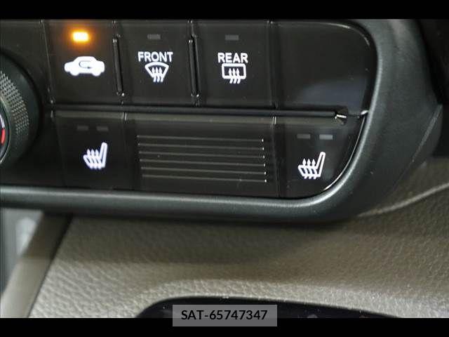 Honda N BOX 2023-09 7328698-3