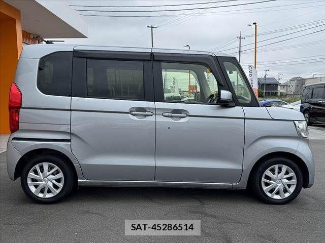 Honda N BOX 2022-02 7328712-10