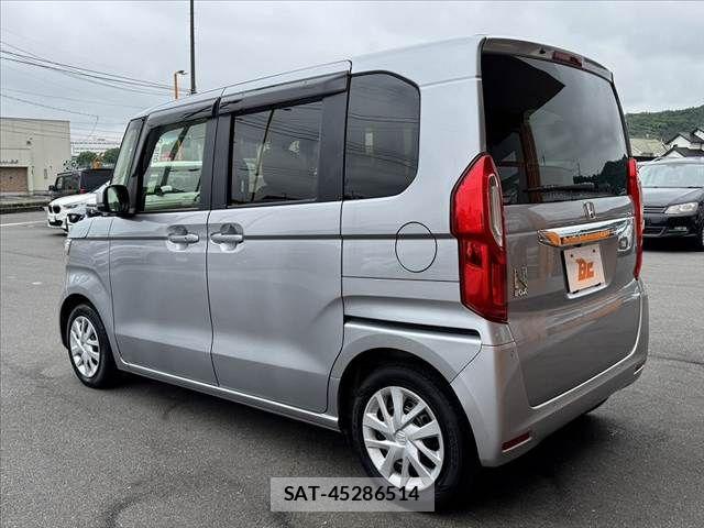 Honda N BOX 2022-02 7328712-12