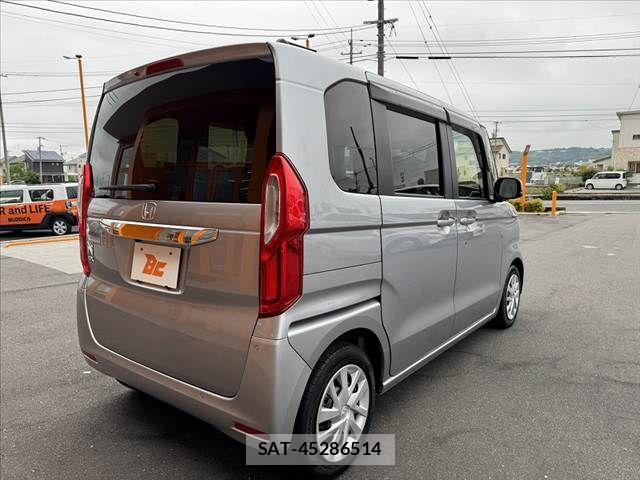 Honda N BOX 2022-02 7328712-14
