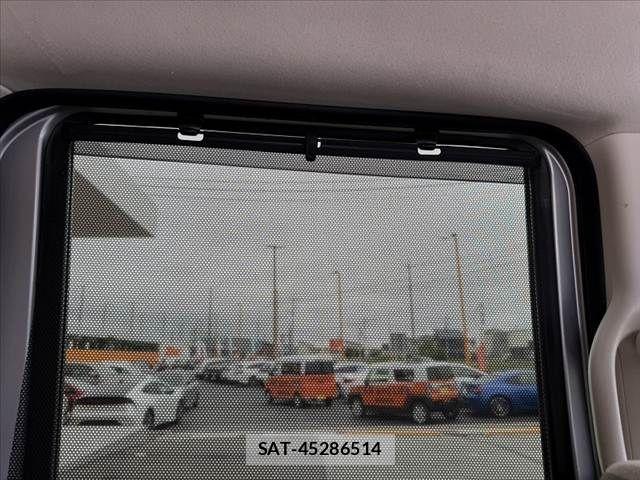Honda N BOX 2022-02 7328712-23