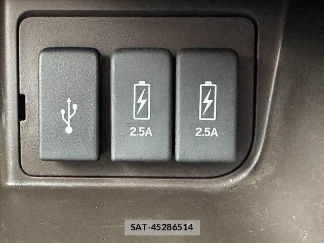 Honda N BOX 2022-02 7328712-25
